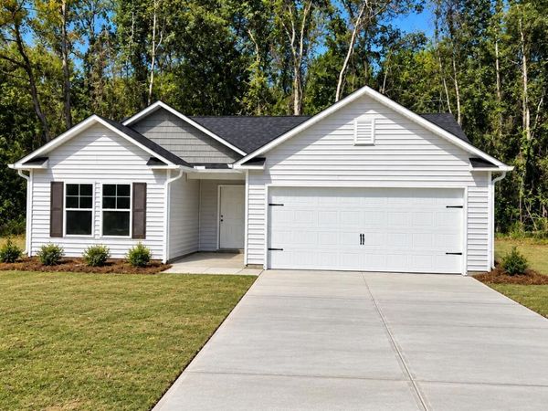 6562 Fairway Drive, Grifton, NC 28530