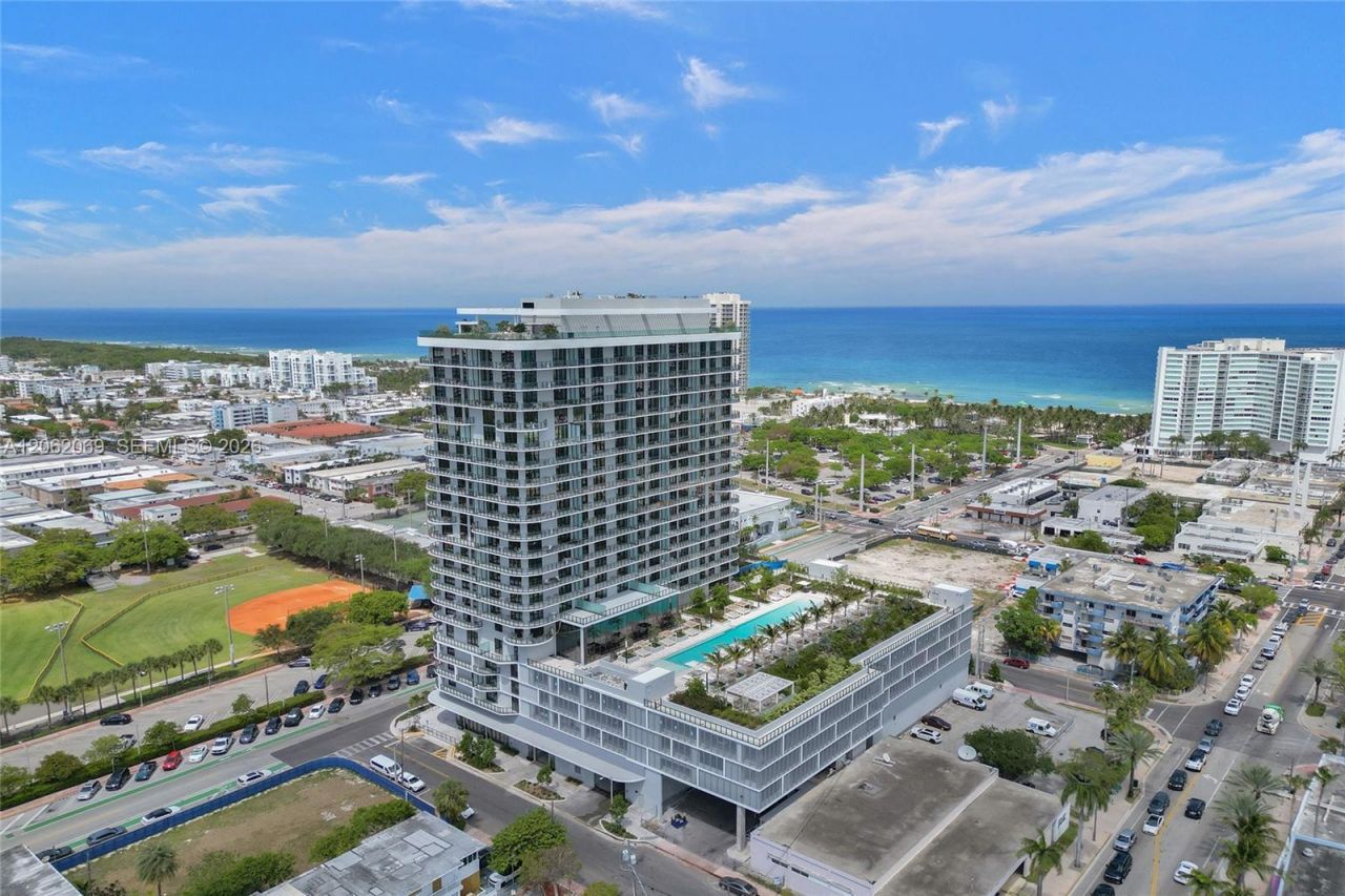 580 72nd St, Unit 1809, Miami Beach, FL 33141 Photo