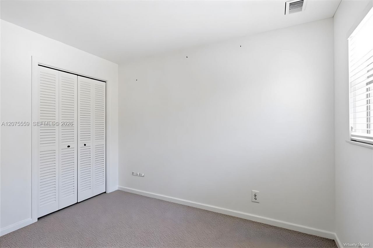 3105 NE 28th St , Unit 1B, Fort Lauderdale, FL 33308 Photo