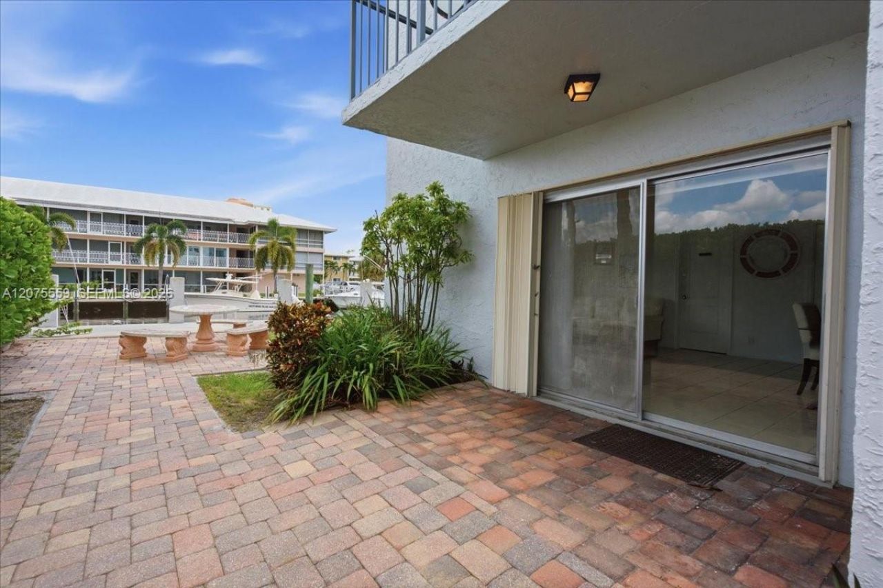 3105 NE 28th St , Unit 1B, Fort Lauderdale, FL 33308 Photo