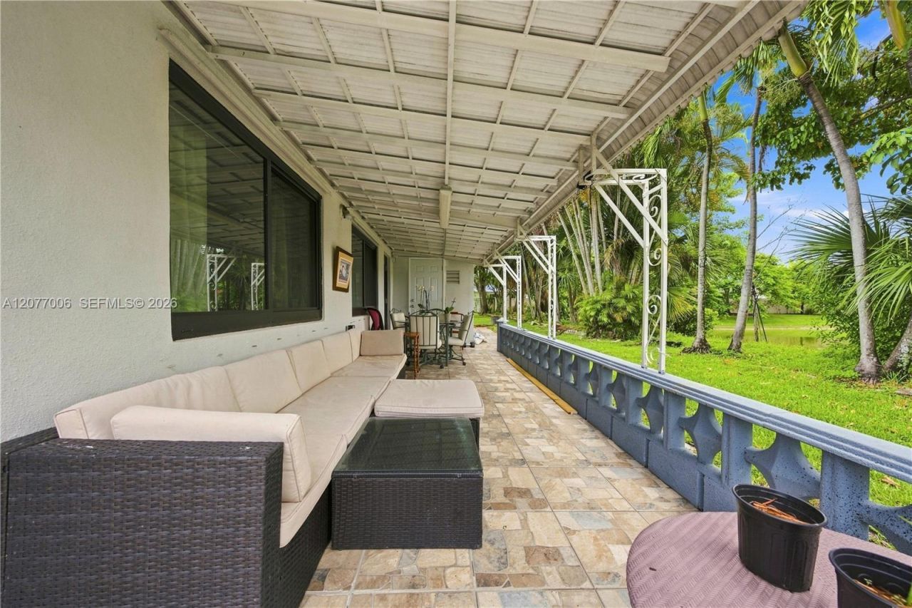 4401 NW 48th Ave, Tamarac, FL 33319 Photo
