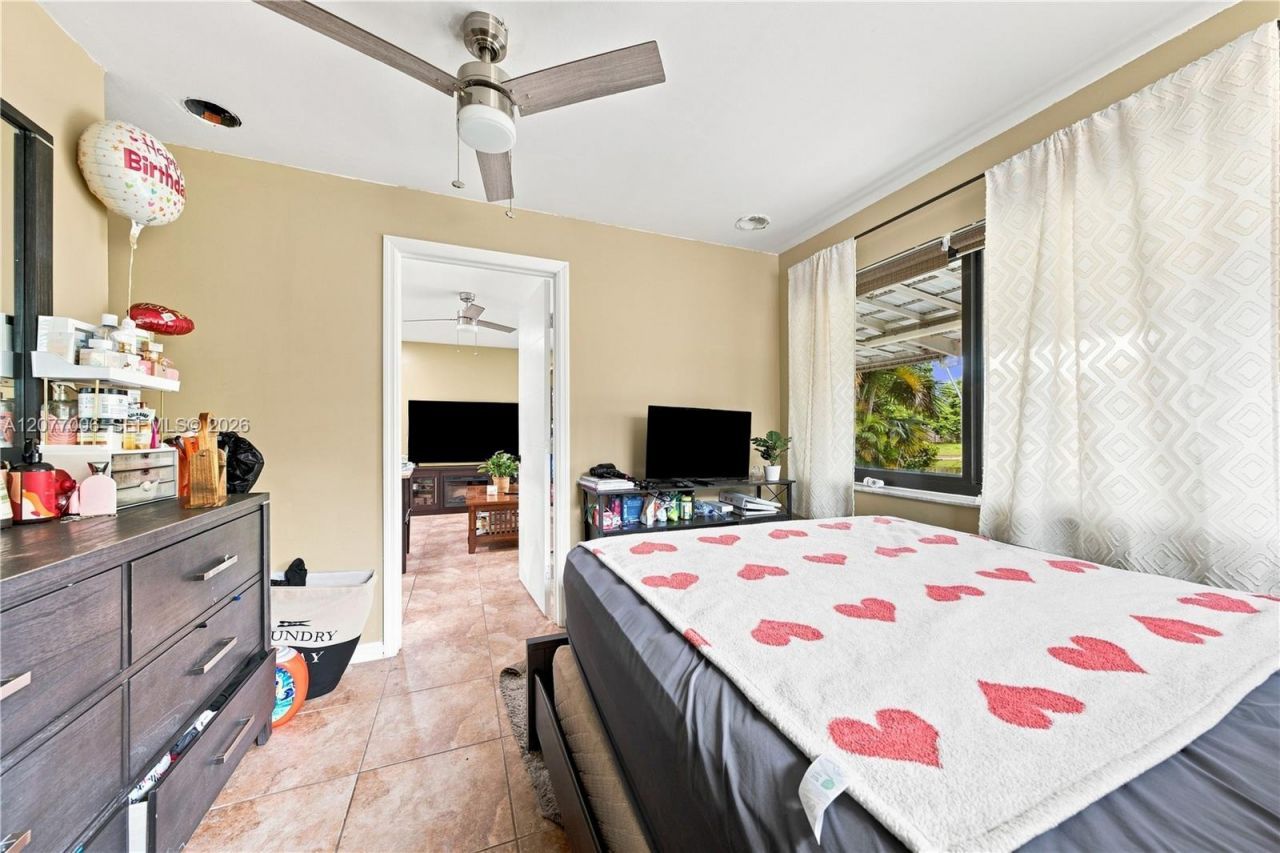 4401 NW 48th Ave, Tamarac, FL 33319 Photo