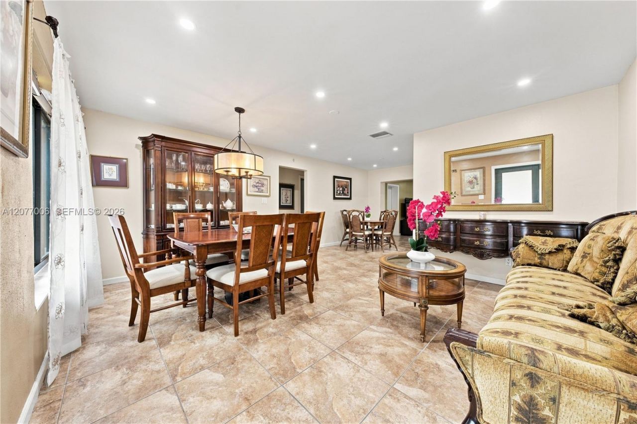 4401 NW 48th Ave, Tamarac, FL 33319 Photo
