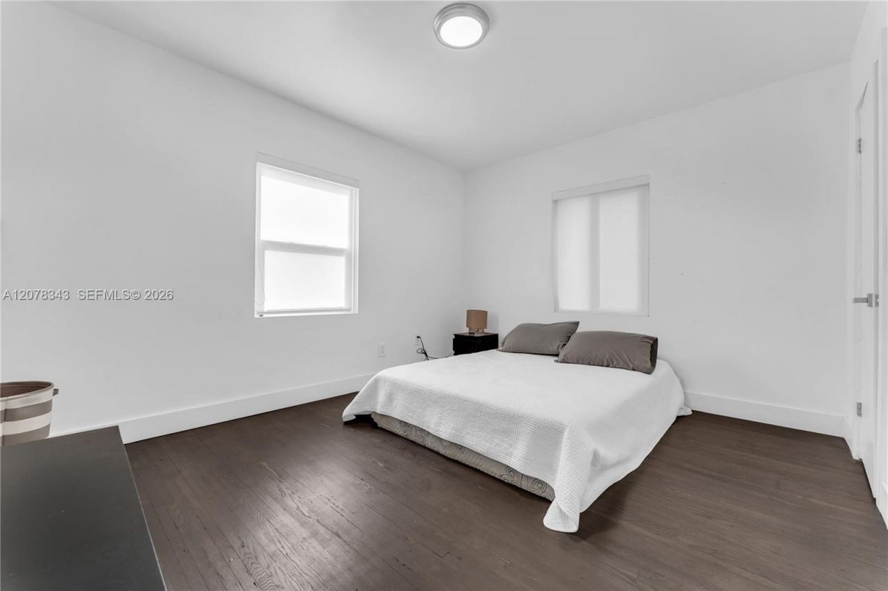 125 NW 88th St, El Portal, FL 33150 Photo
