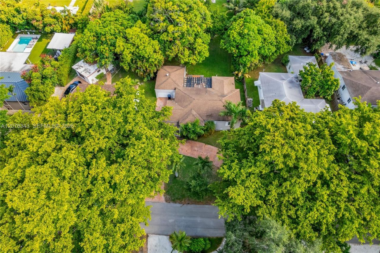125 NW 88th St, El Portal, FL 33150 Photo
