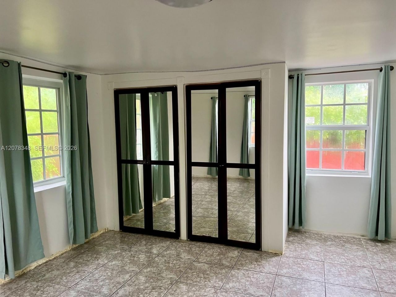 6725 N Miami Ave , Miami, FL 33150 Photo