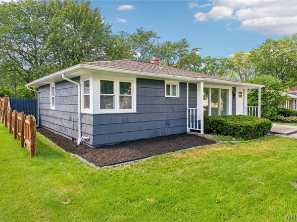132 Glenhurst Road, Tonawanda, NY 14150