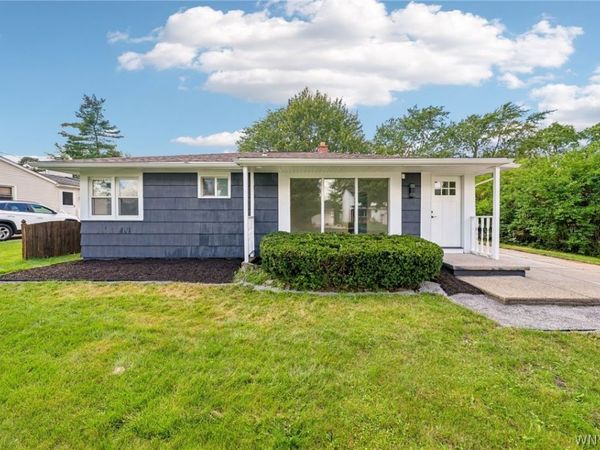 132 Glenhurst Road , Tonawanda, NY 14150