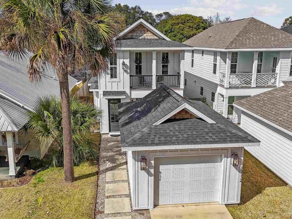 1212 E Gonzalez St, Pensacola, FL 32501