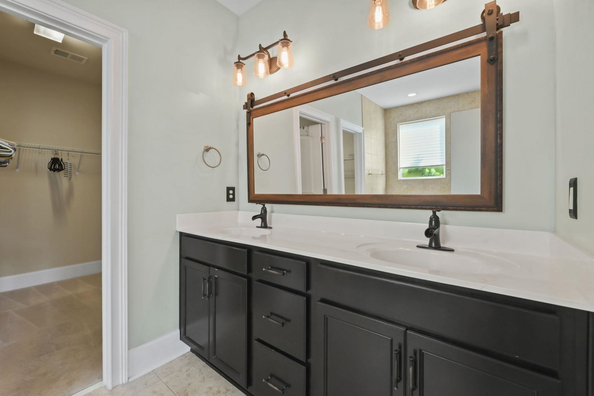 1531 Kensington Ln. Photo 23