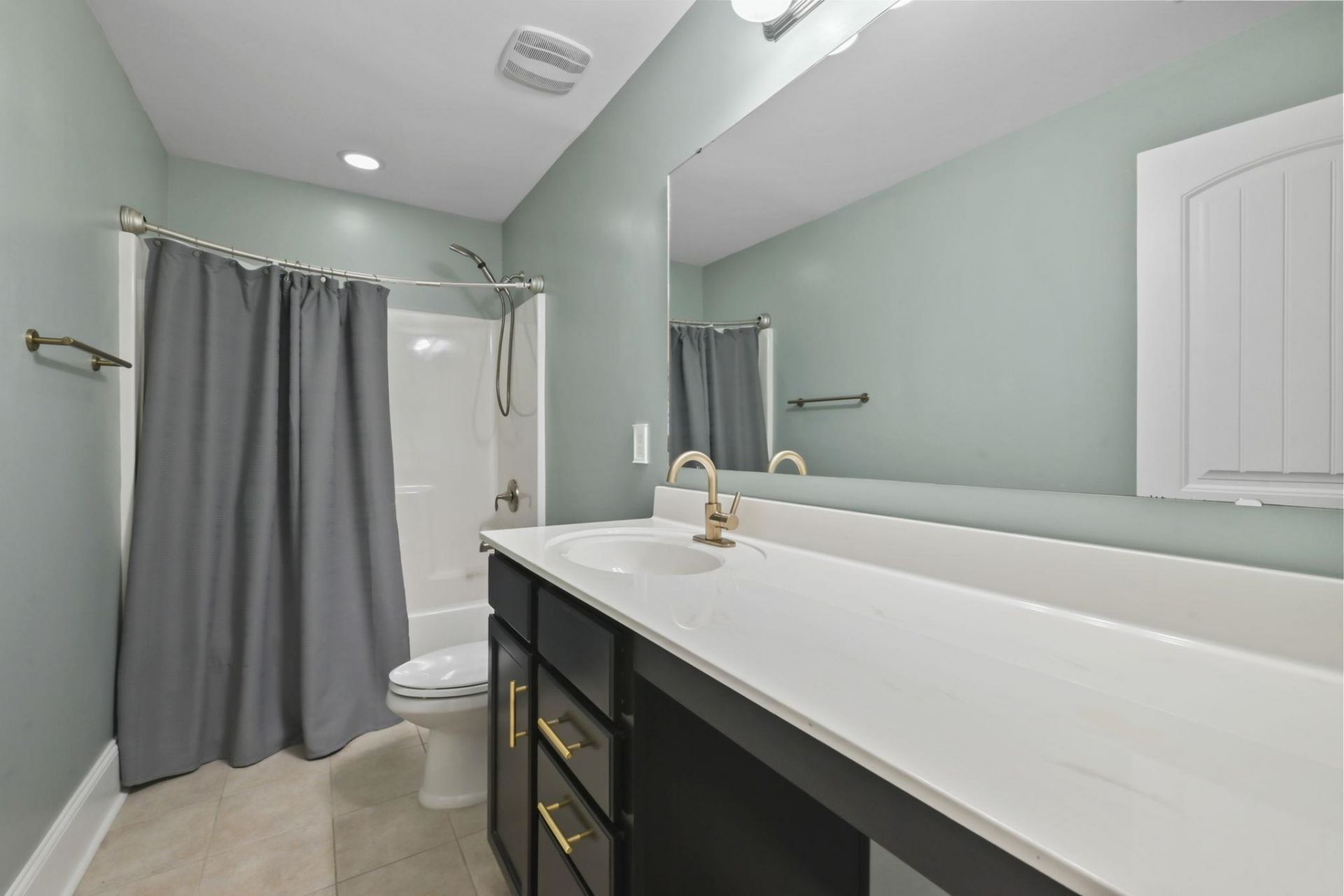 1531 Kensington Ln. Photo 37