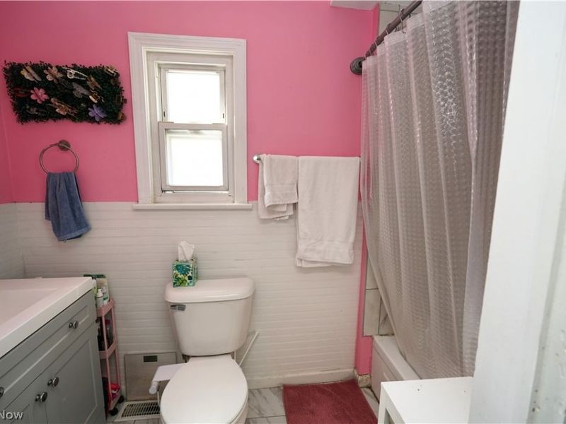 164 Brandtson Avenue, Elyria, OH 44035 Photo 13