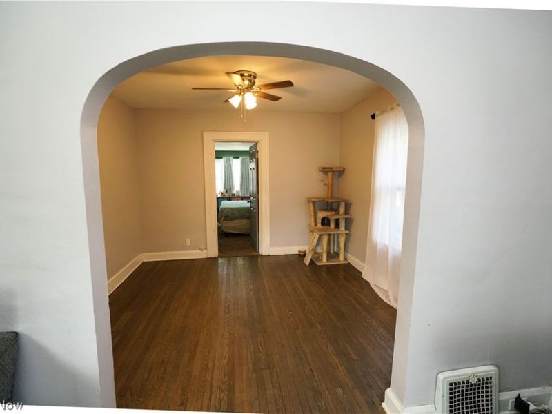 164 Brandtson Avenue, Elyria, OH 44035 Photo 8