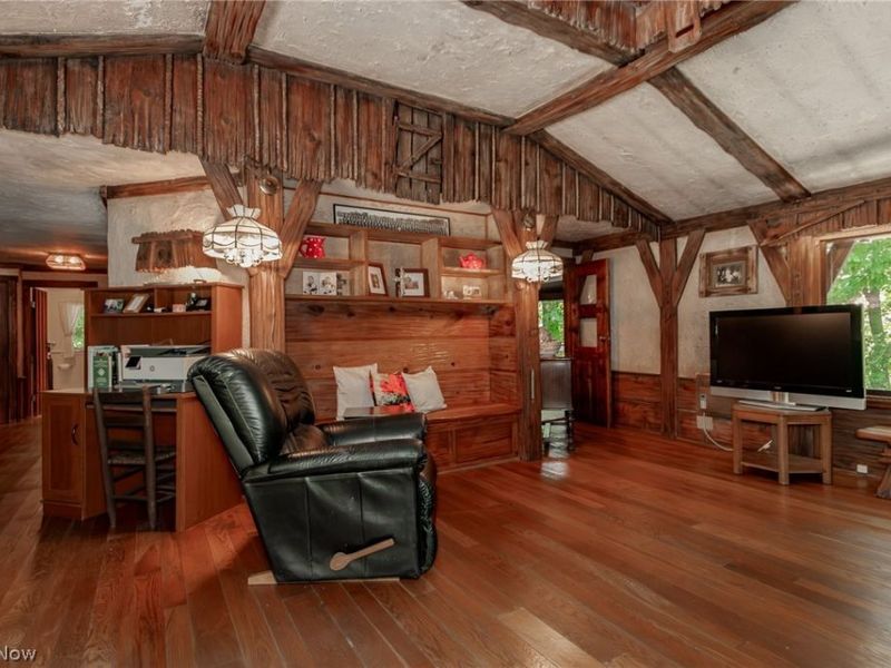 37075 Skyline Drive, Willoughby Hills, OH 44094 Photo 11
