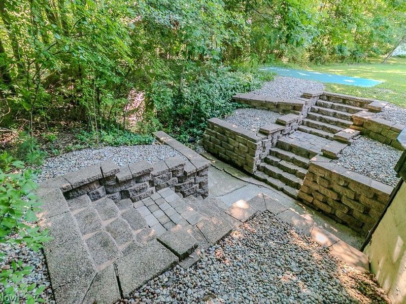 37075 Skyline Drive, Willoughby Hills, OH 44094 Photo 35
