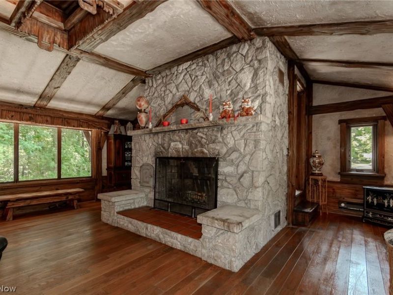 37075 Skyline Drive, Willoughby Hills, OH 44094 Photo 9