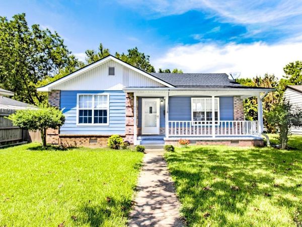 621 NW 2nd, Walnut Ridge, AR 72476
