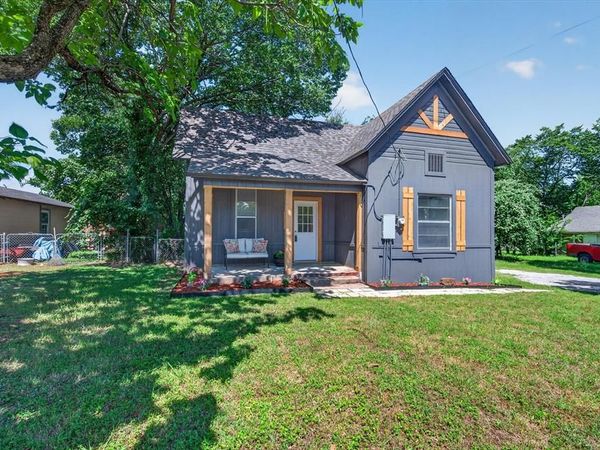 202 S Main Street, Joshua, TX 76058
