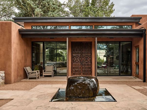 4010 Old Santa Fe Trail , Santa Fe, NM 87505