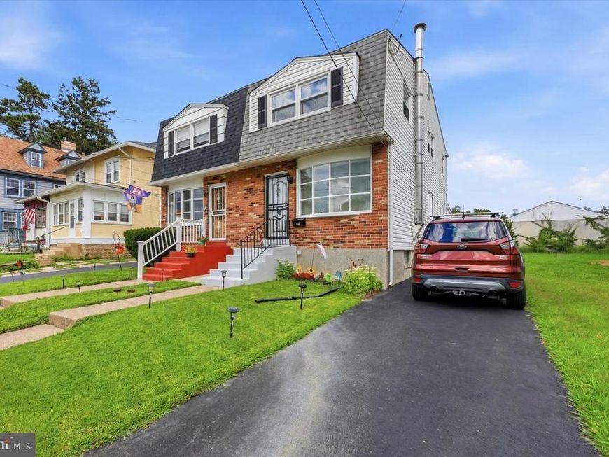 411 Crotzer Avenue, Folcroft, PA 19032 Main Photo