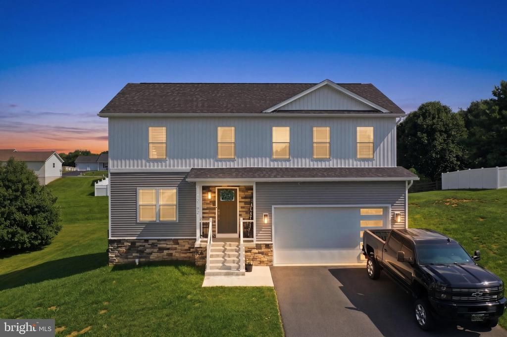 12192 REDHAWK DR , WAYNESBORO, PA 17268