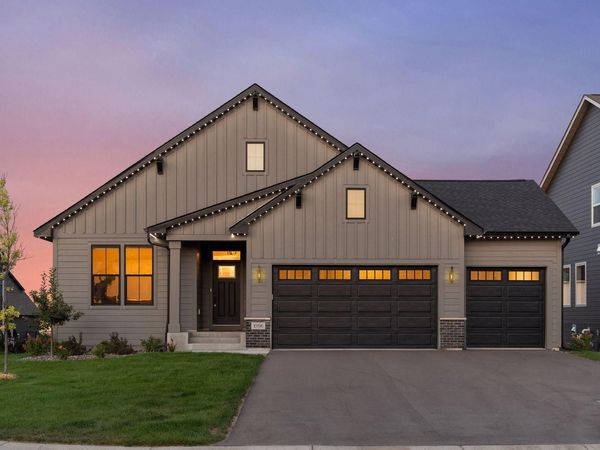 10196 Queensland Lane N, Maple Grove, MN 55311