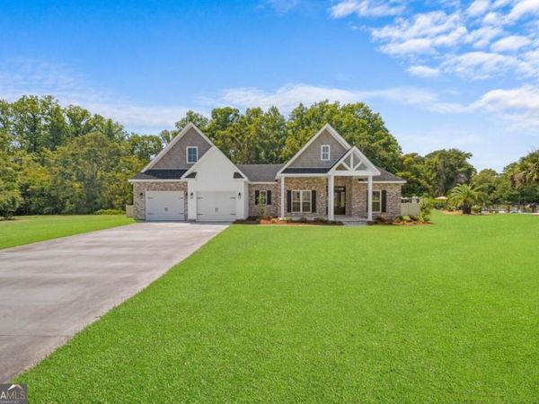 12 Wisteria Lane, Claxton, GA 30417
