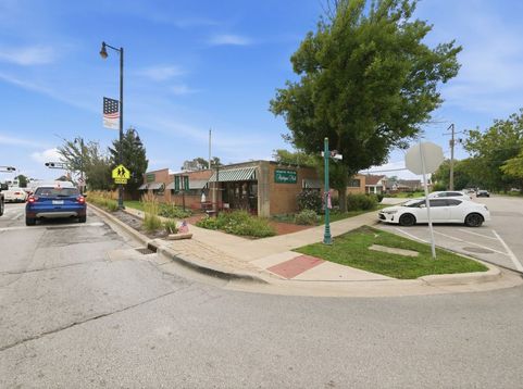 Main Photo