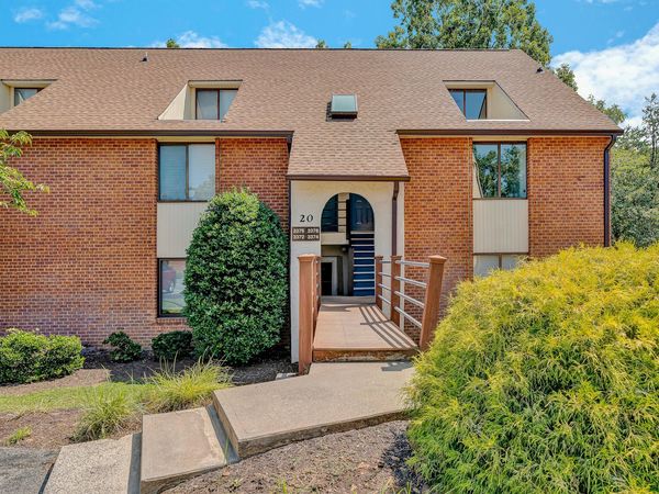 3372 Forest CT, Roanoke, VA 24018
