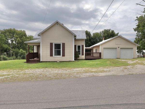 301 W 4th Street, Ridgeville, IN 47380
