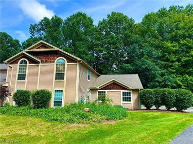 1306 Fox Run Drive, Boardman, OH 44512