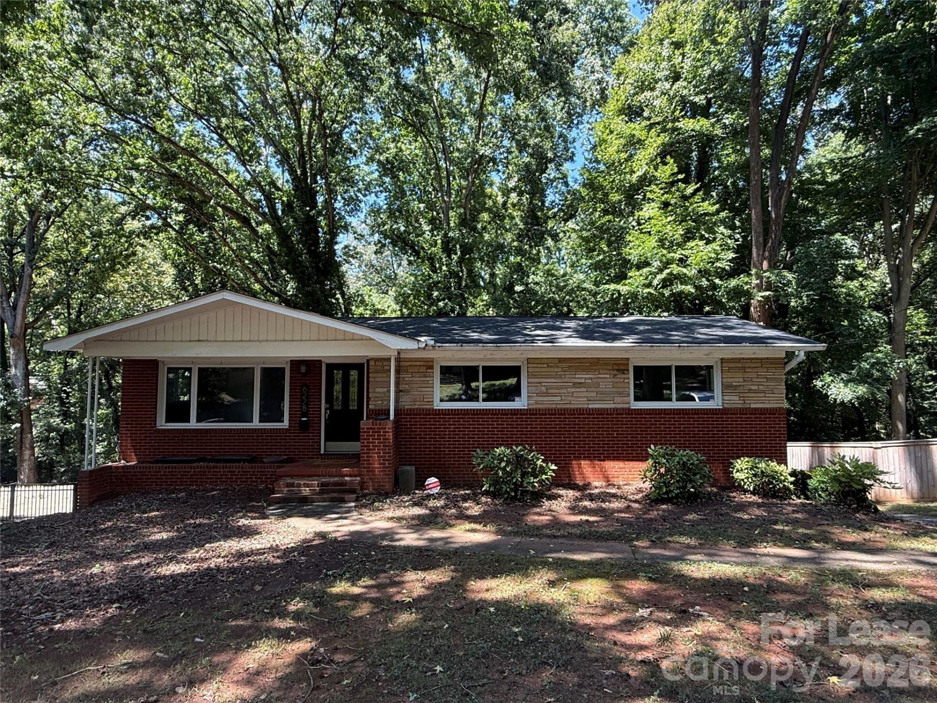 6228 Candlewood Drive, Charlotte, NC 28210 Main Photo