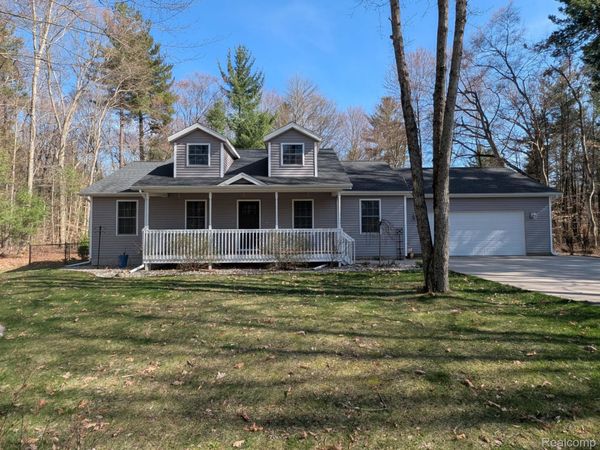 9642 Hummingbird Court, Reynolds Township, Mi 49329