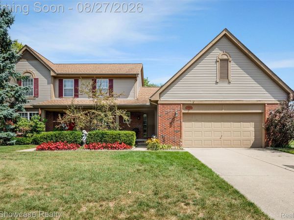 2933 Remington Oaks Lane, West Bloomfield Township, Mi 48324