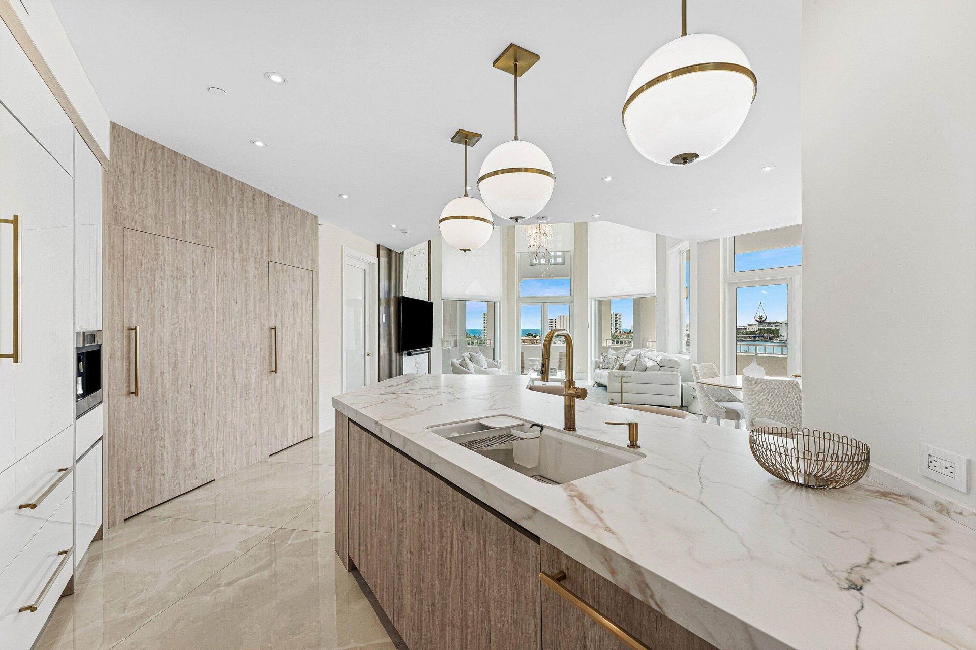 300 SE 5th Avenue, Unit 8050, Boca Raton, FL 33432 Photo