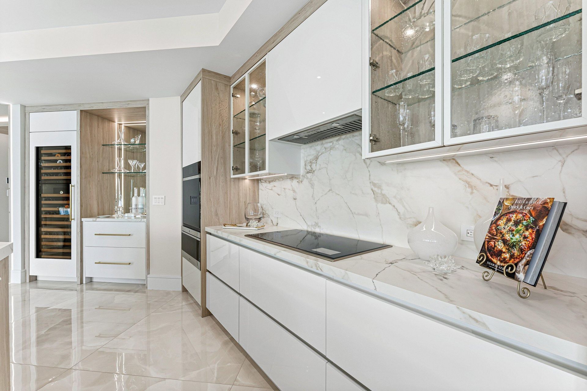 300 SE 5th Avenue, Unit 8050, Boca Raton, FL 33432 Photo