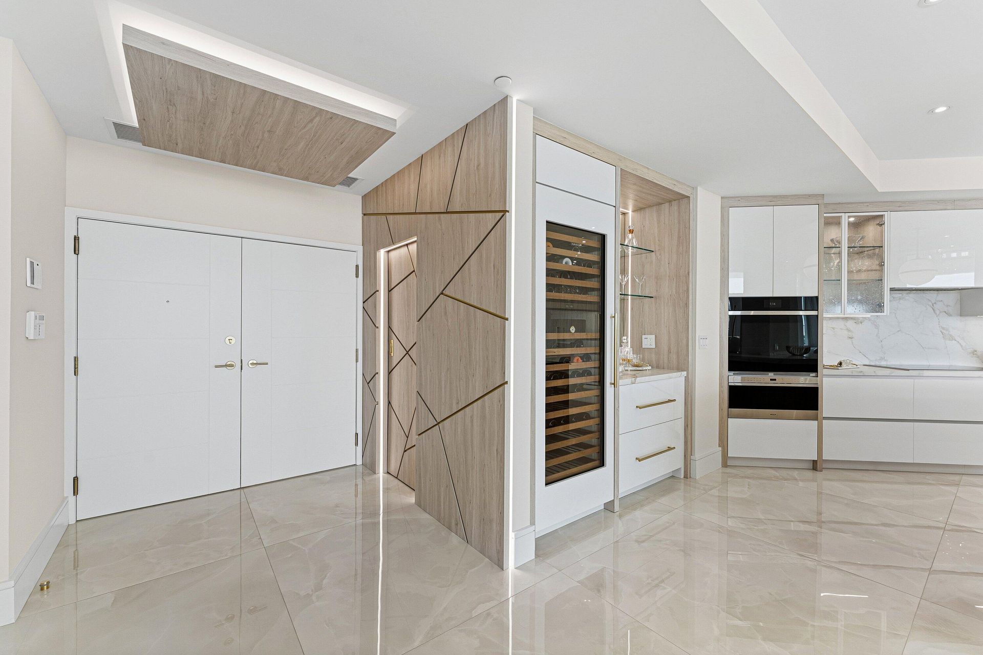 300 SE 5th Avenue, Unit 8050, Boca Raton, FL 33432 Photo