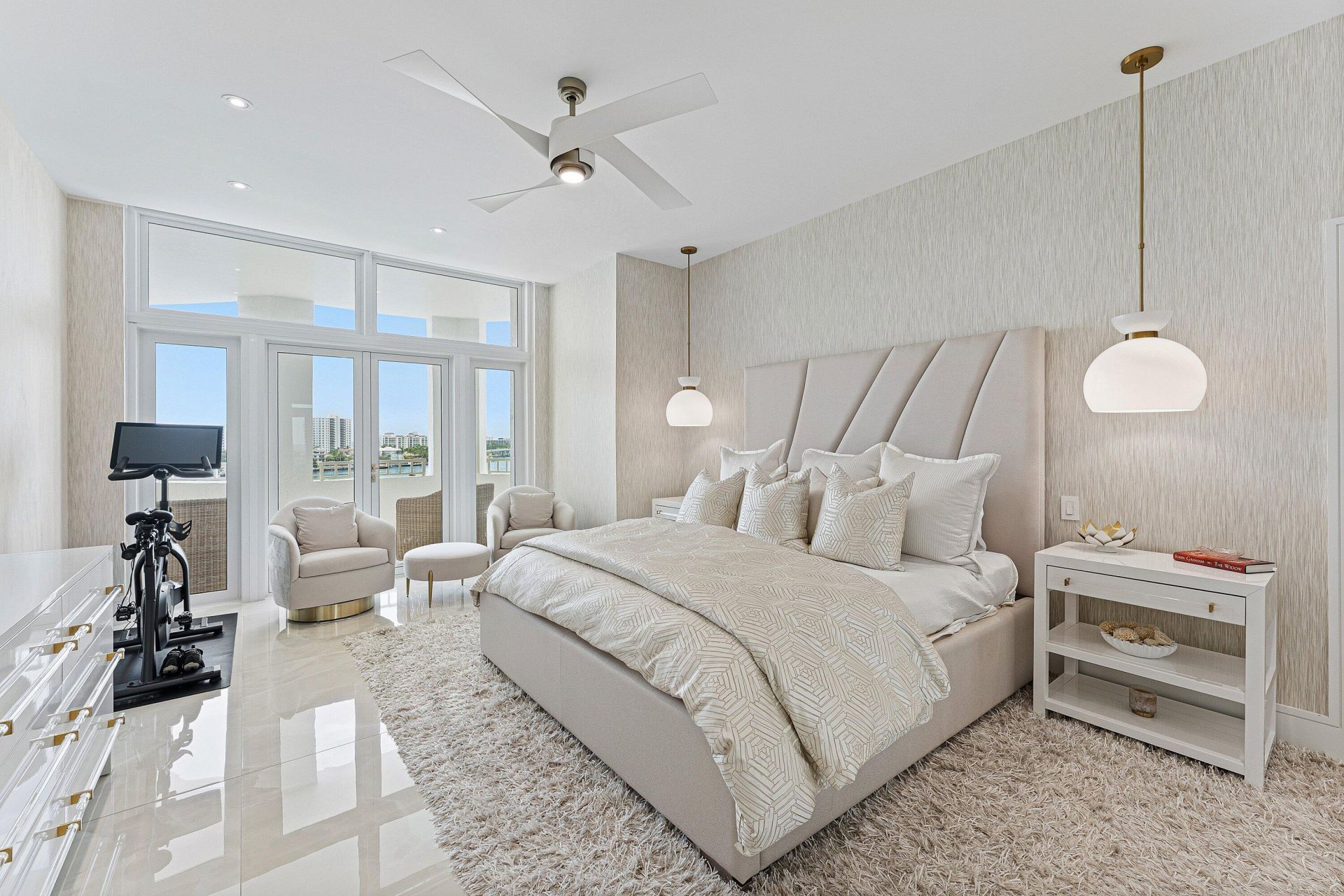 300 SE 5th Avenue, Unit 8050, Boca Raton, FL 33432 Photo