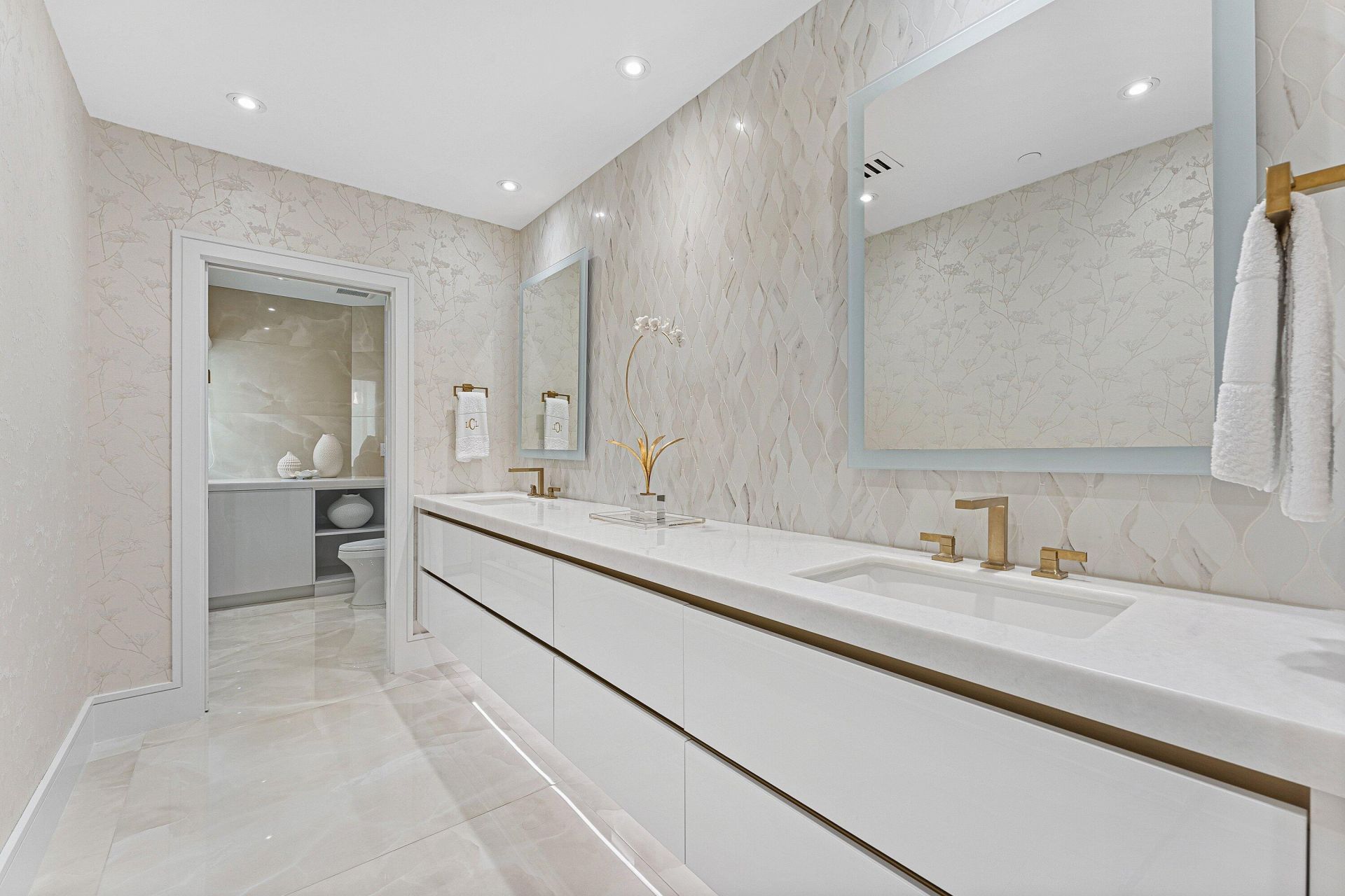 300 SE 5th Avenue, Unit 8050, Boca Raton, FL 33432 Photo