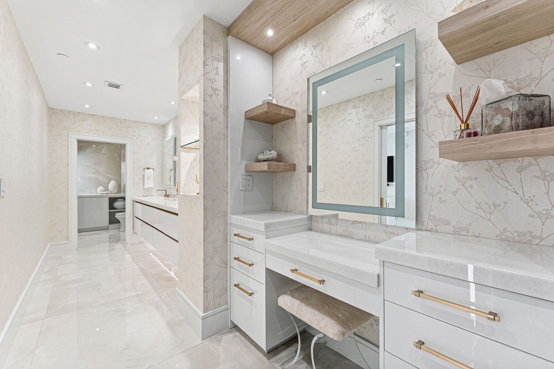 300 SE 5th Avenue, Unit 8050, Boca Raton, FL 33432 Photo