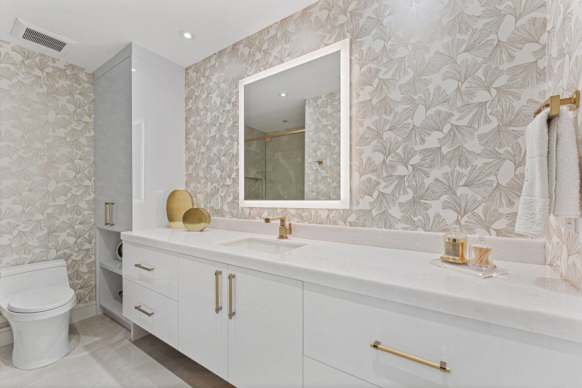 300 SE 5th Avenue, Unit 8050, Boca Raton, FL 33432 Photo