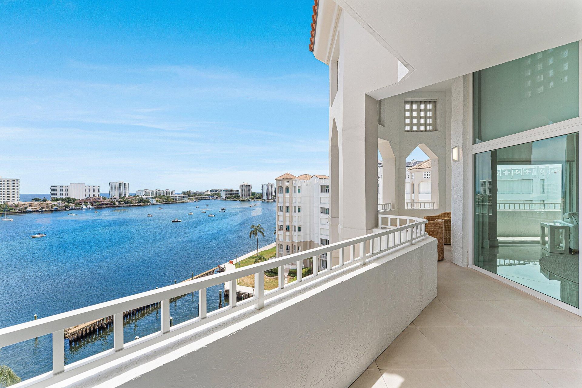 300 SE 5th Avenue, Unit 8050, Boca Raton, FL 33432 Photo
