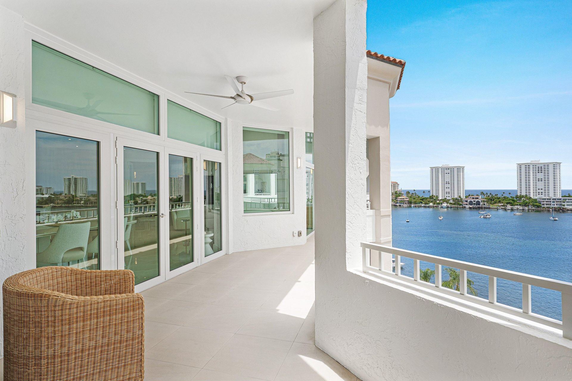 300 SE 5th Avenue, Unit 8050, Boca Raton, FL 33432 Photo