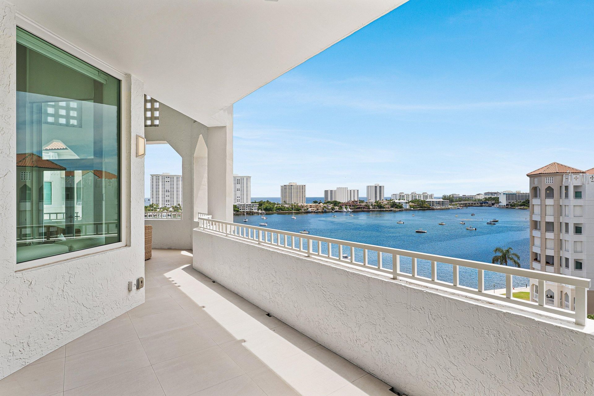 300 SE 5th Avenue, Unit 8050, Boca Raton, FL 33432 Photo