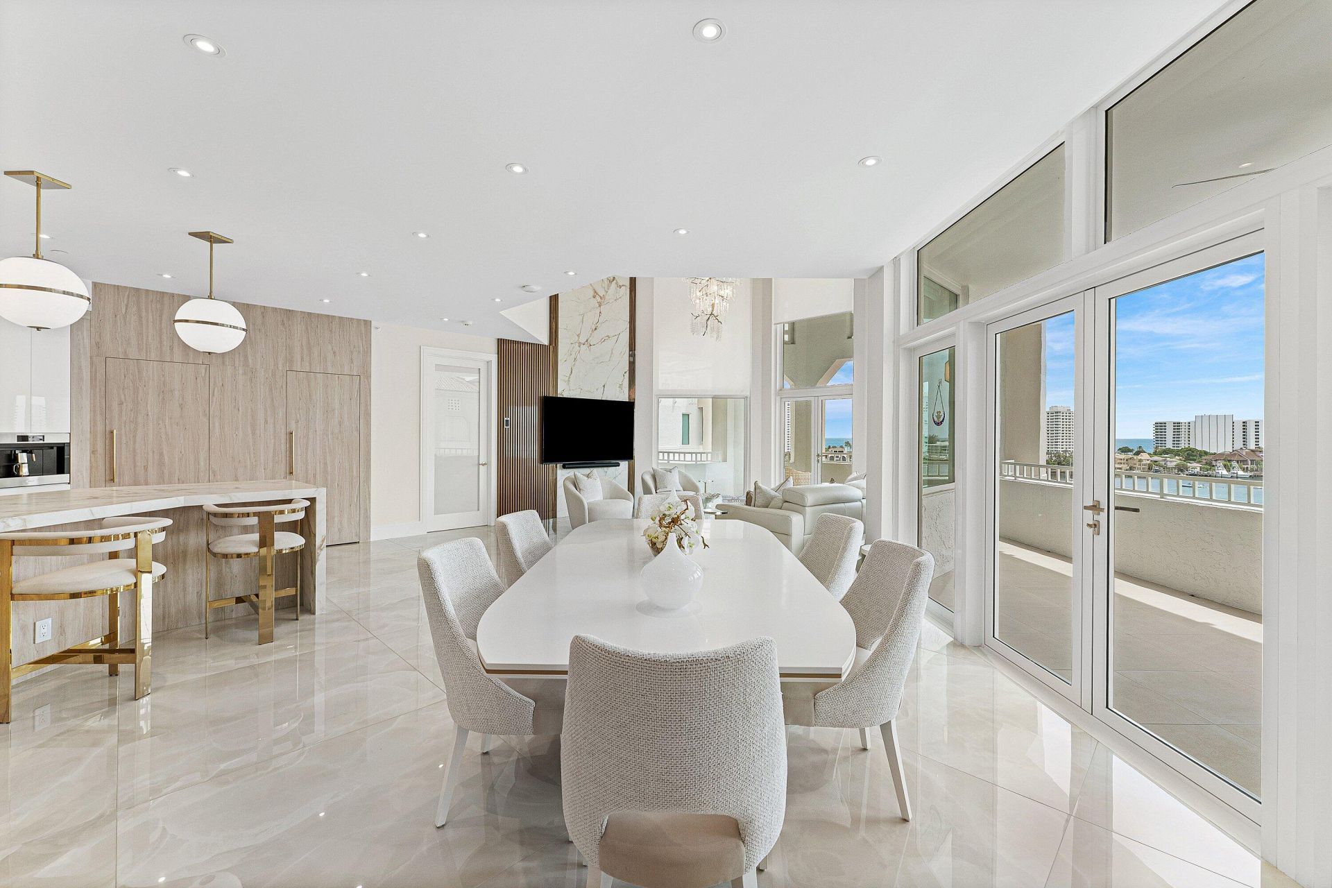 300 SE 5th Avenue, Unit 8050, Boca Raton, FL 33432 Photo