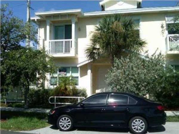 29 NE 24TH Avenue, Unit 29, Pompano Beach, FL 33062