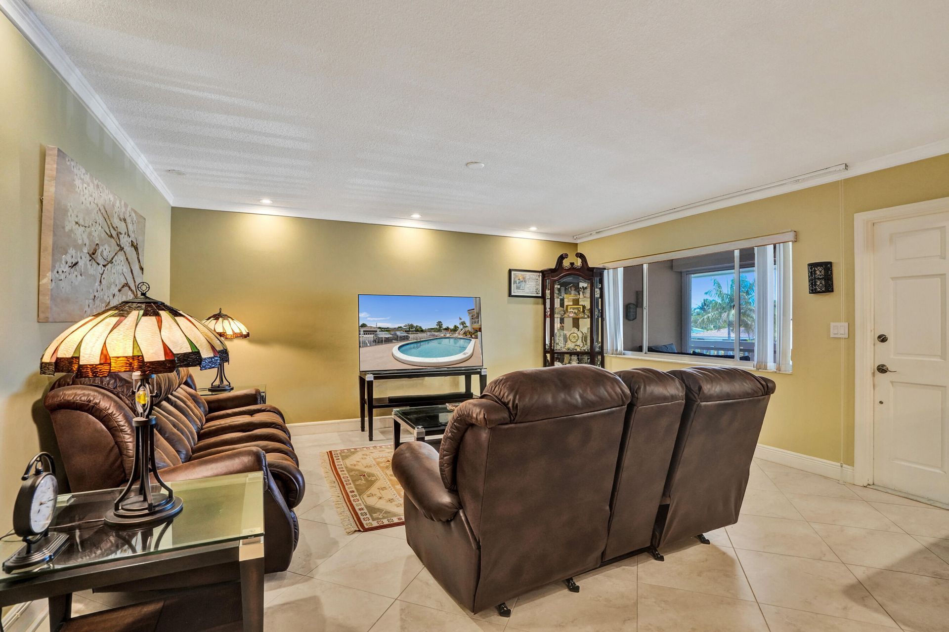 2121 NE 68th Street, Unit 202, Fort Lauderdale, FL 33308 Photo