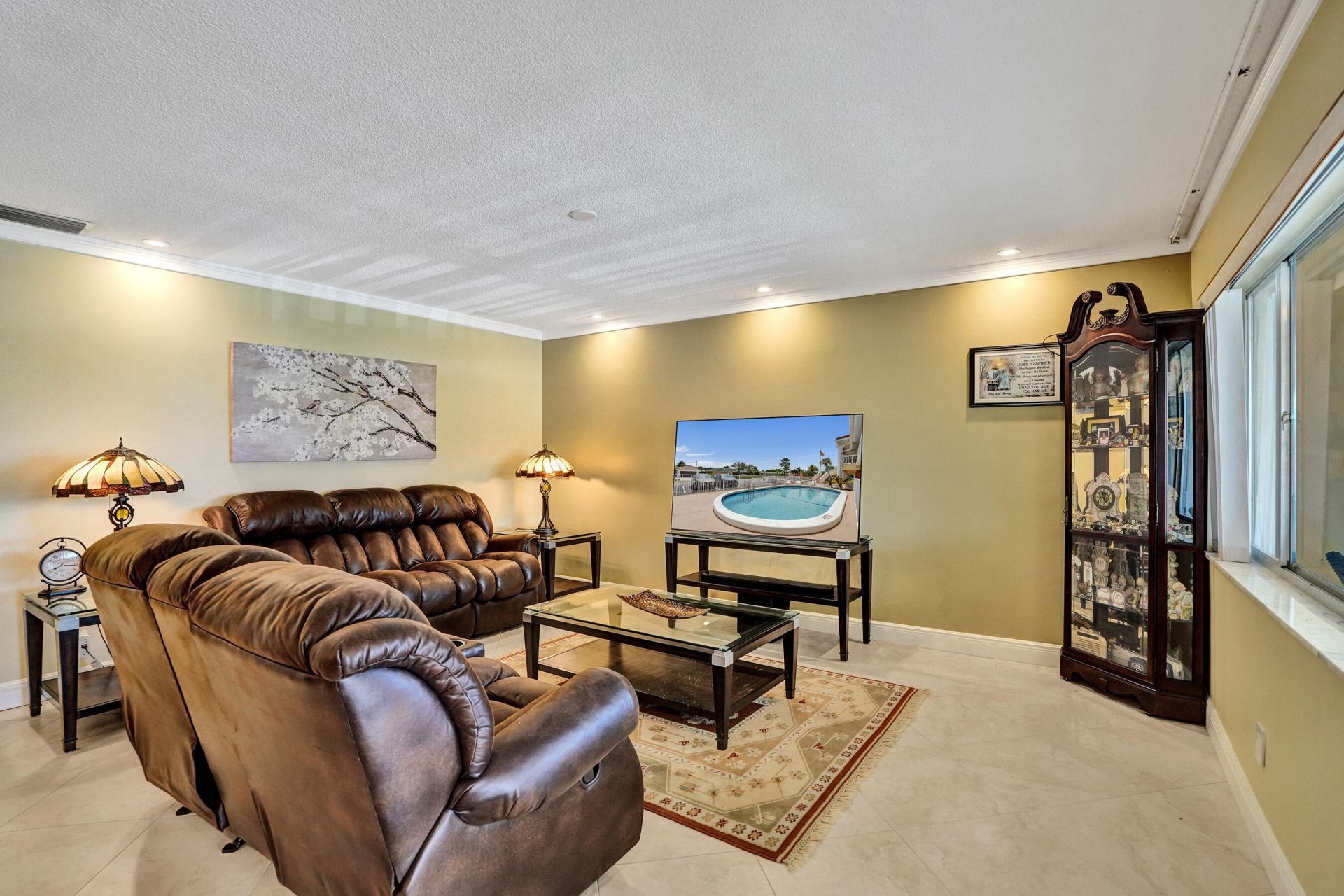 2121 NE 68th Street, Unit 202, Fort Lauderdale, FL 33308 Photo