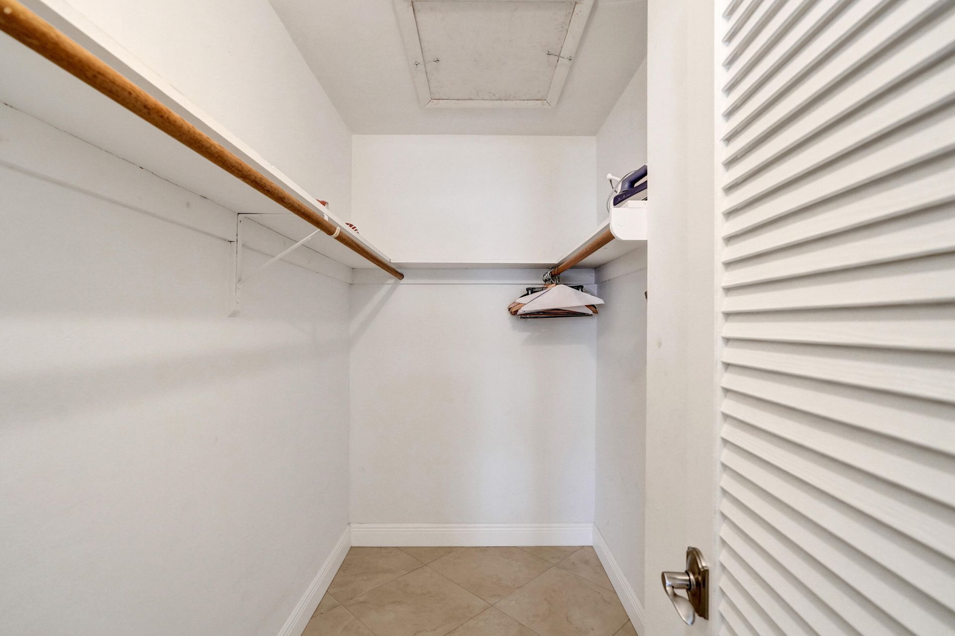 2121 NE 68th Street, Unit 202, Fort Lauderdale, FL 33308 Photo