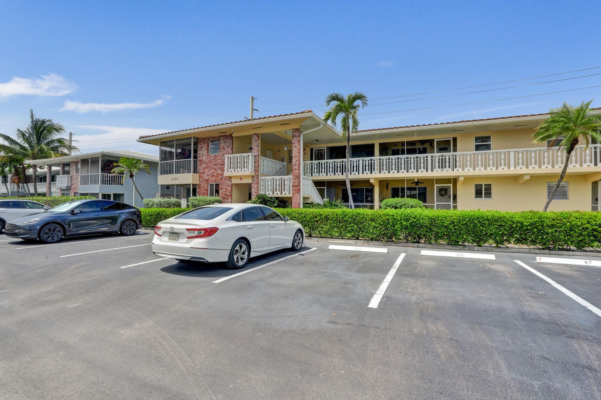 2121 NE 68th Street, Unit 202, Fort Lauderdale, FL 33308 Photo